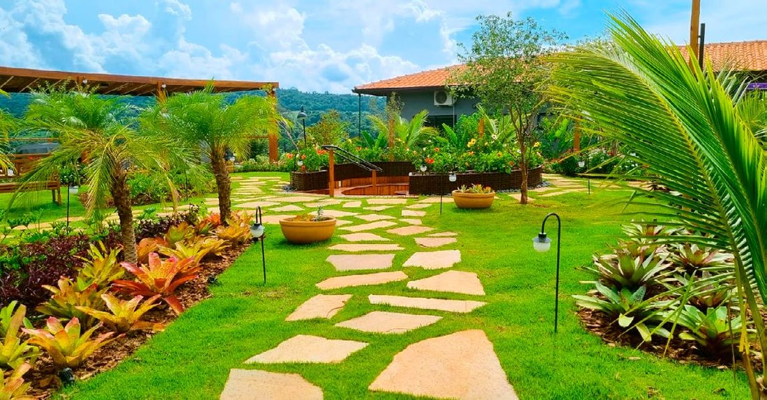 Mesmo terreno depois do projeto de paisagismo